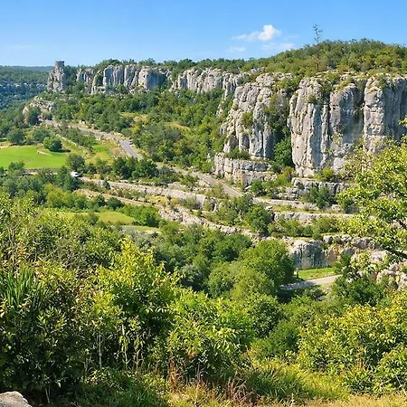 Maison A Balazuc, Terrasse Avec Vue Sur L'ardeche Vakantiehuis